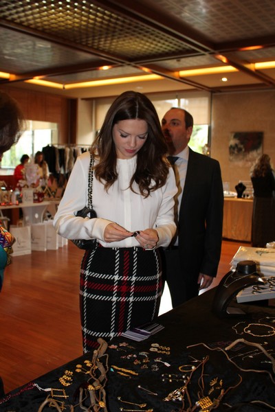 Le Bazar annuel de St Vincent de Paul Cornet Chehwan